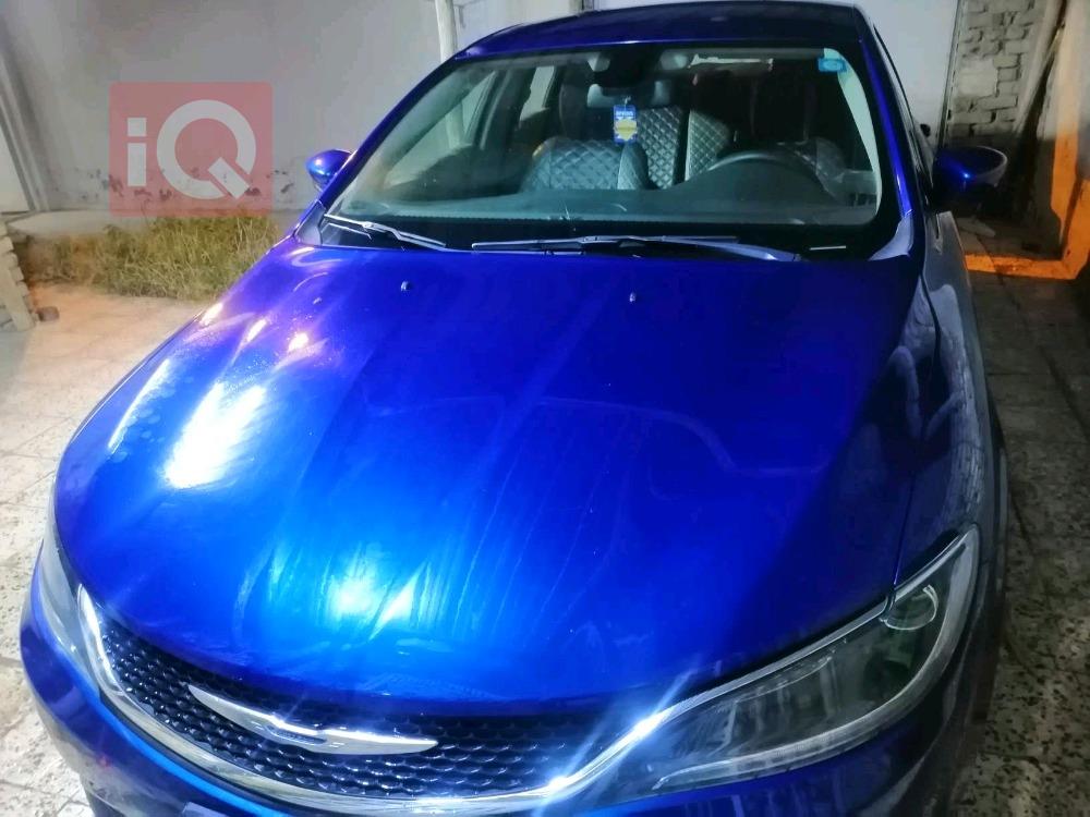 Chrysler 200